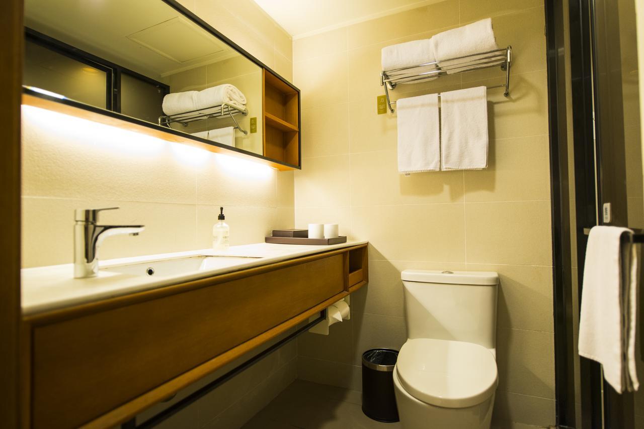 Ji Hotel Shanghai Kangqiao Xiupu Road 外观 照片